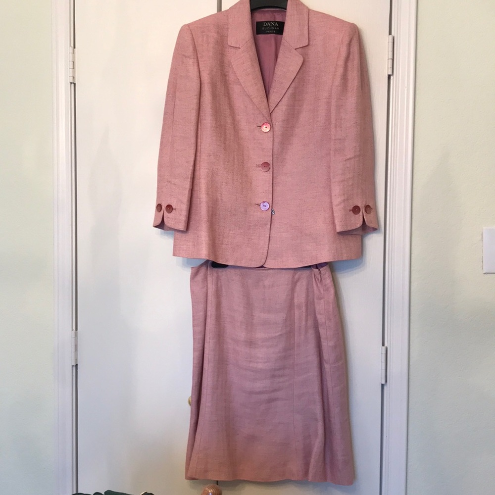 Dana Buchman skirt suit 8 Petite